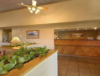 Howard Johnson By Wyndham Hotel 2*